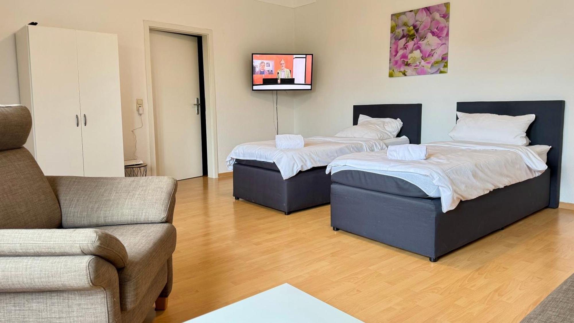 Apartments Im Herzen Von Neumuenster Innenstadt & Hbf Fusslaeufig, Mit Privatparkplatz Eksteriør bilde