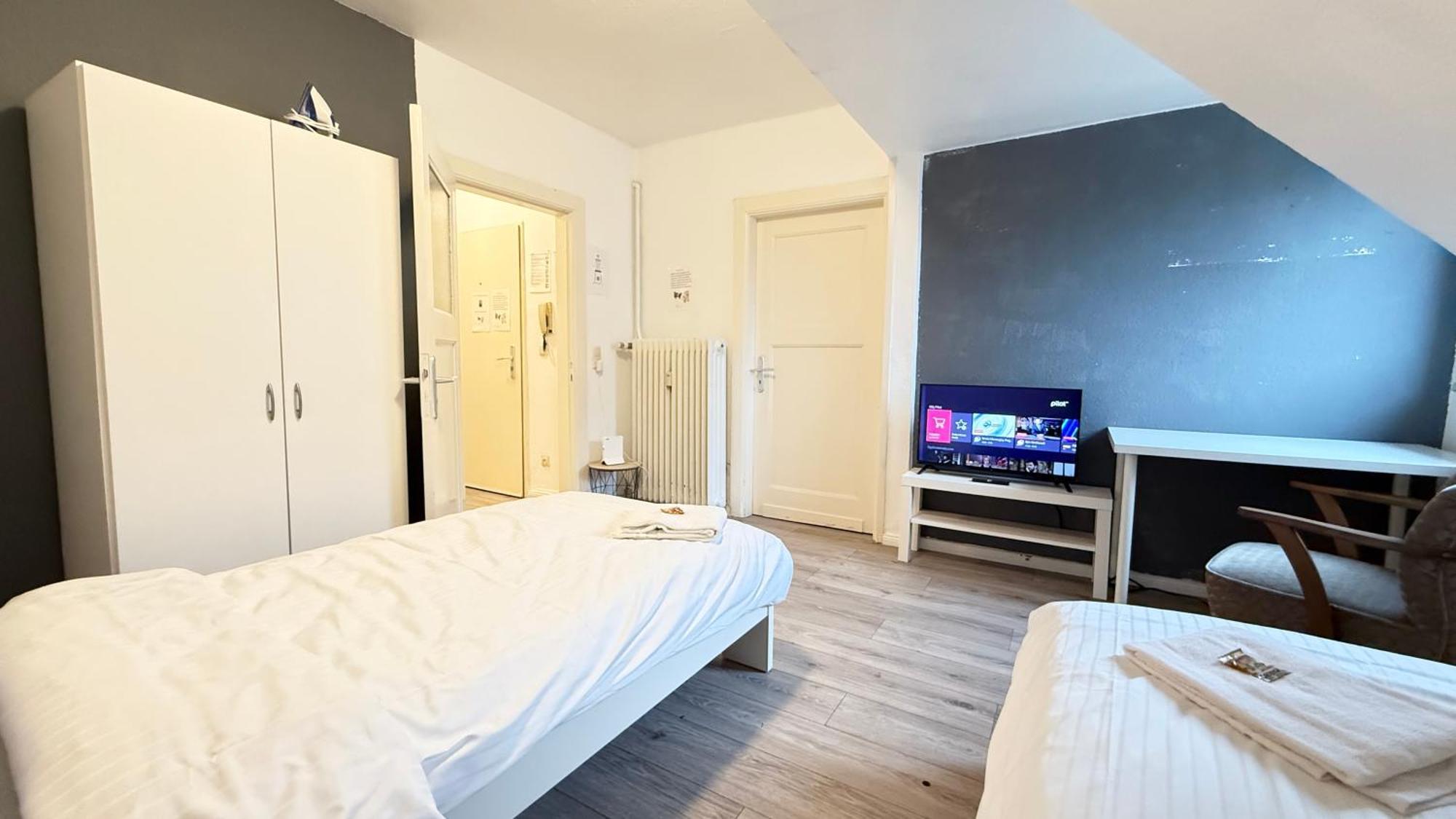 Apartments Im Herzen Von Neumuenster Innenstadt & Hbf Fusslaeufig, Mit Privatparkplatz Eksteriør bilde