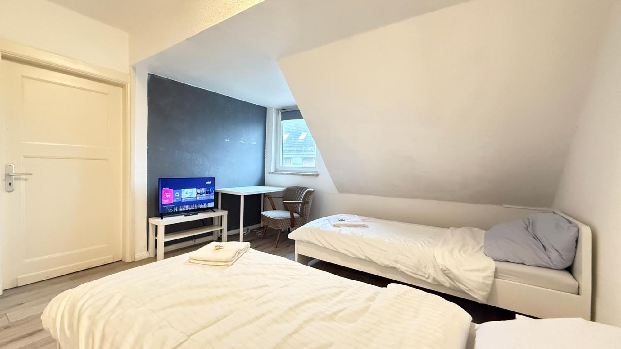 Apartments Im Herzen Von Neumuenster Innenstadt & Hbf Fusslaeufig, Mit Privatparkplatz Eksteriør bilde